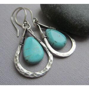 Boho Faux Turquoise Teardrop Hammered Silver Tone Hook Dangle Earrings Pierced
